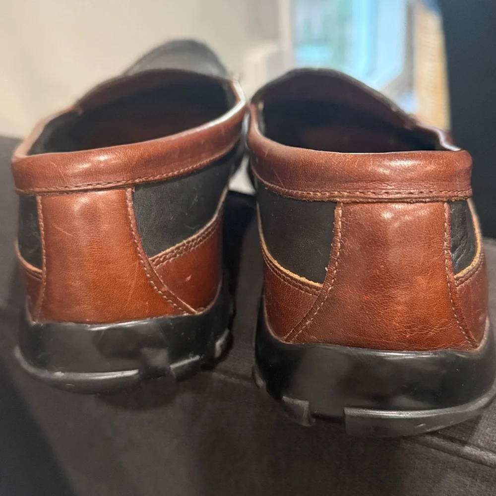 Allen Edmonds Men’s Boulder leather Slip-On Loafer, sz 11.5, sturdy rubber soles